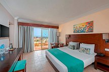 Royal Brayka Resort - Wohnbeispiel Familienzimmer Deluxe (Zimmercodierung FD1)