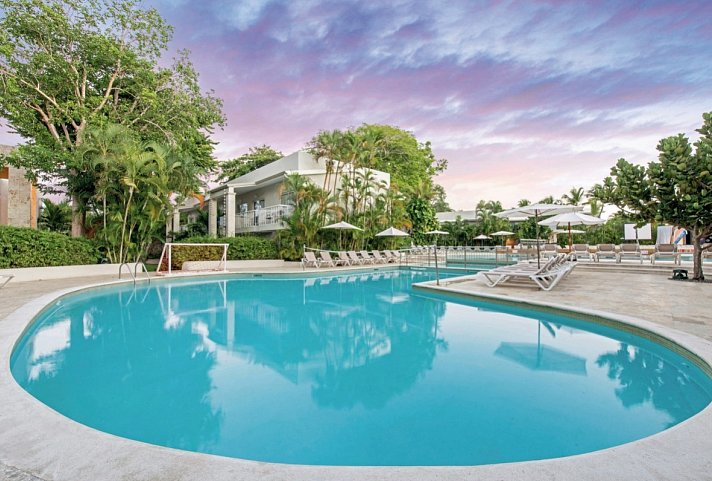 Emotions by Hodelpa Juan Dolio