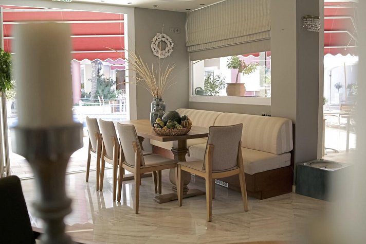 Evilion & Stilvi Sea & Sun Hotels