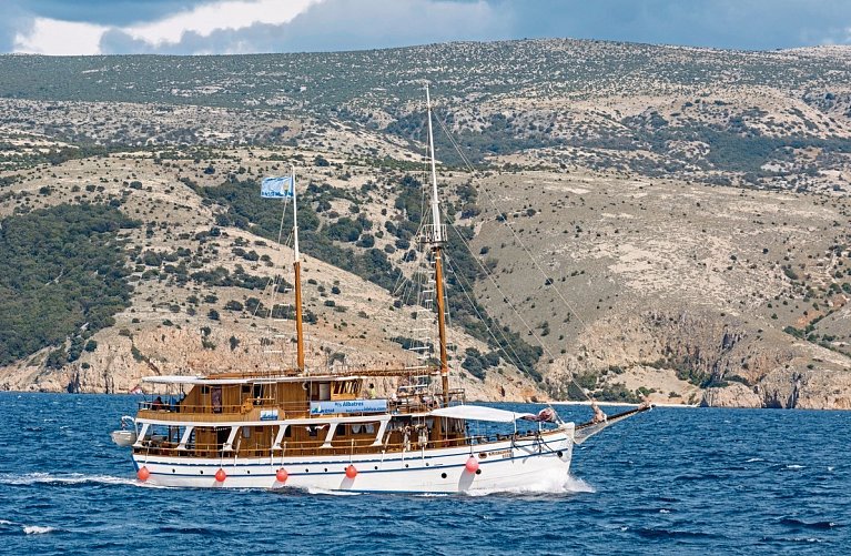 Blaue Reise Adria Kreuzfahrt ab/bis Trogir
