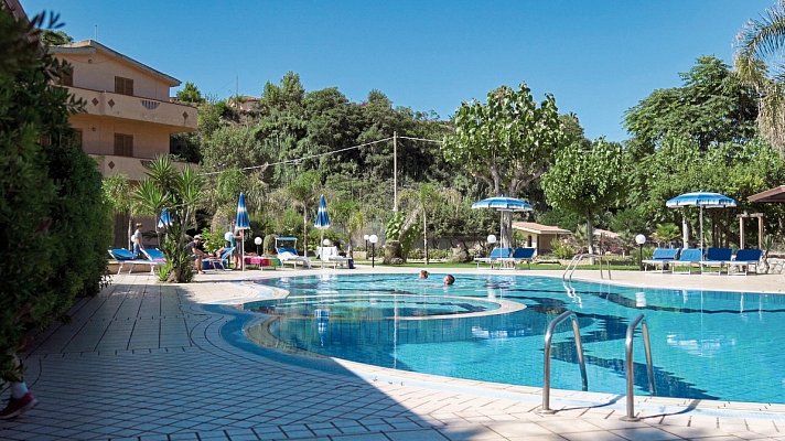 Villaggio Old River