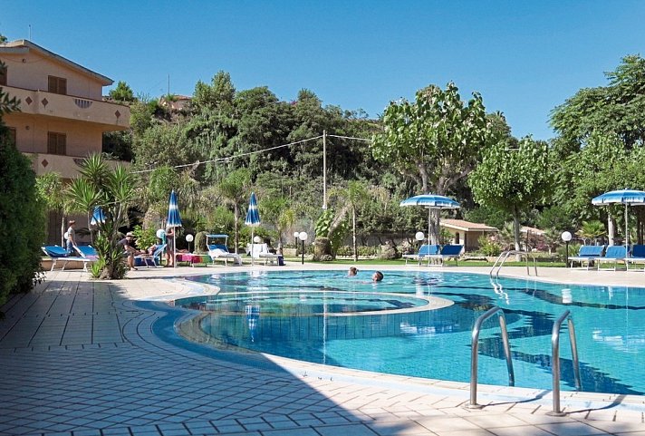 Villaggio Old River