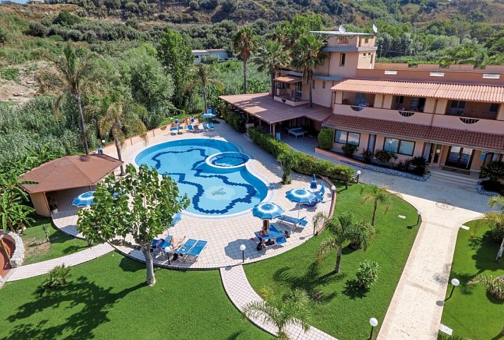 Villaggio Old River