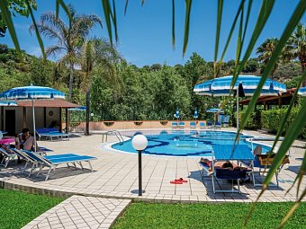 Villaggio Old River