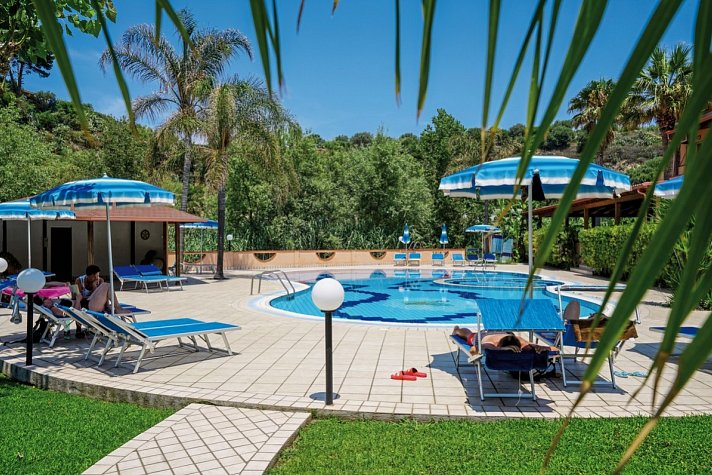 Villaggio Old River