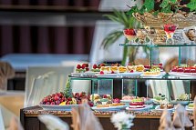 HVD Riviera Beach Hotel