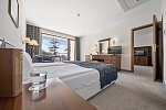 HVD Riviera Beach Hotel
