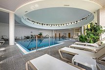 HVD Riviera Beach Hotel