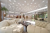 HVD Riviera Beach Hotel