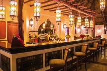 Sea Cliff Resort & Spa